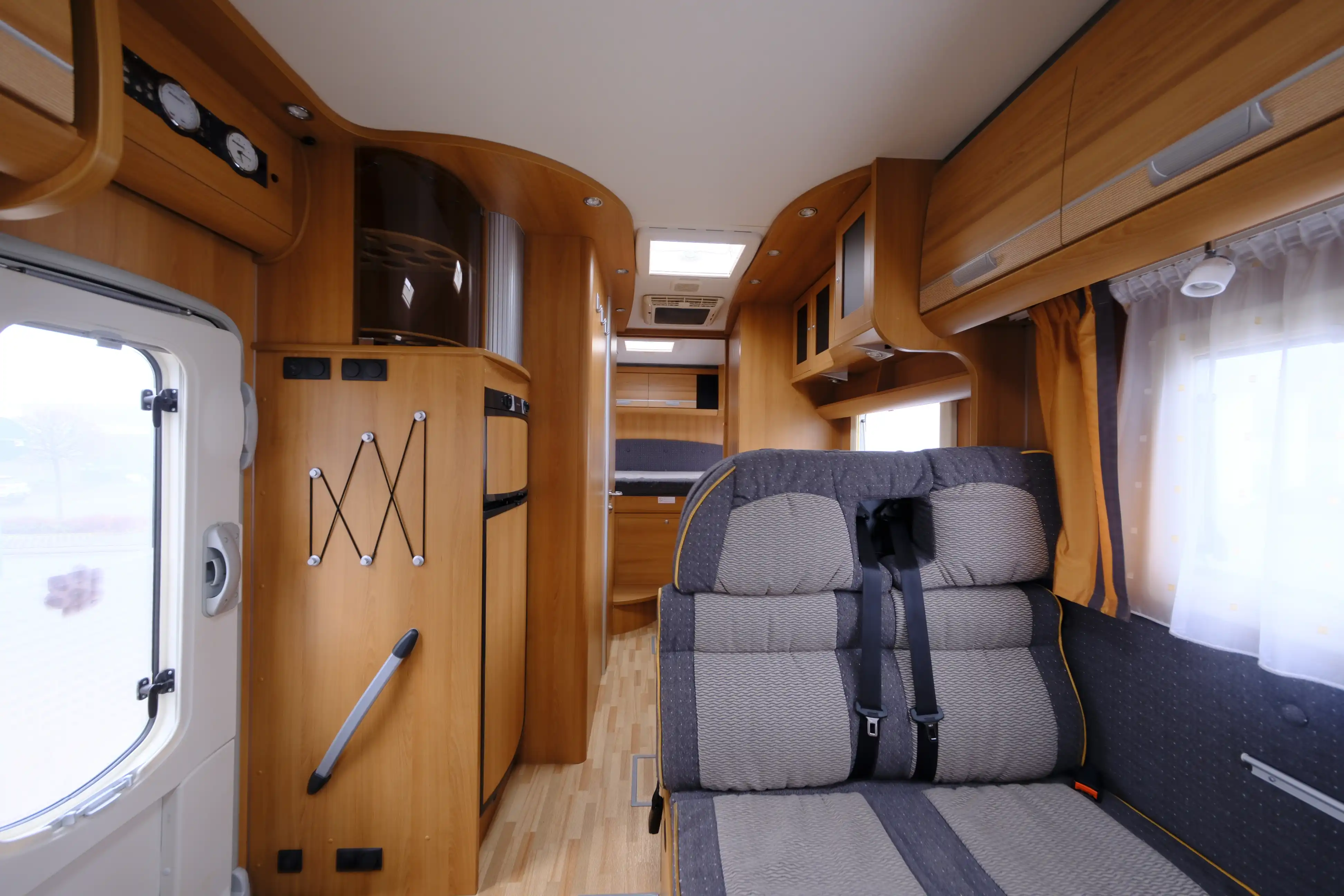 DETHLEFFS A 800 XL Globetrotter